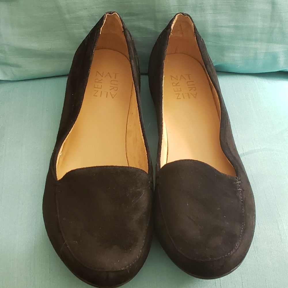 Naturalizer Black Suede Loafer